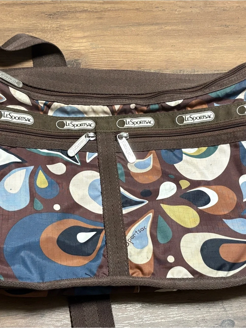 LeSportsac Brown Multicolor Paisley Print Crossbody & Matching Cosmetics Bag